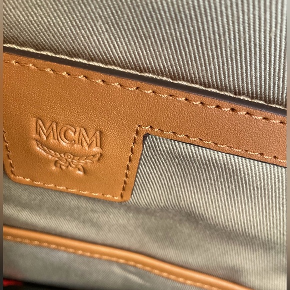 MCM Large Diamond Visetos Backpack - Picture 3 of 12